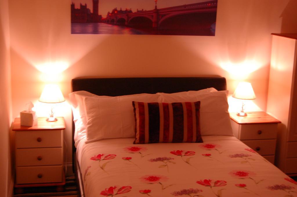 Bed and Breakfast Dawn Break à Largs Chambre photo