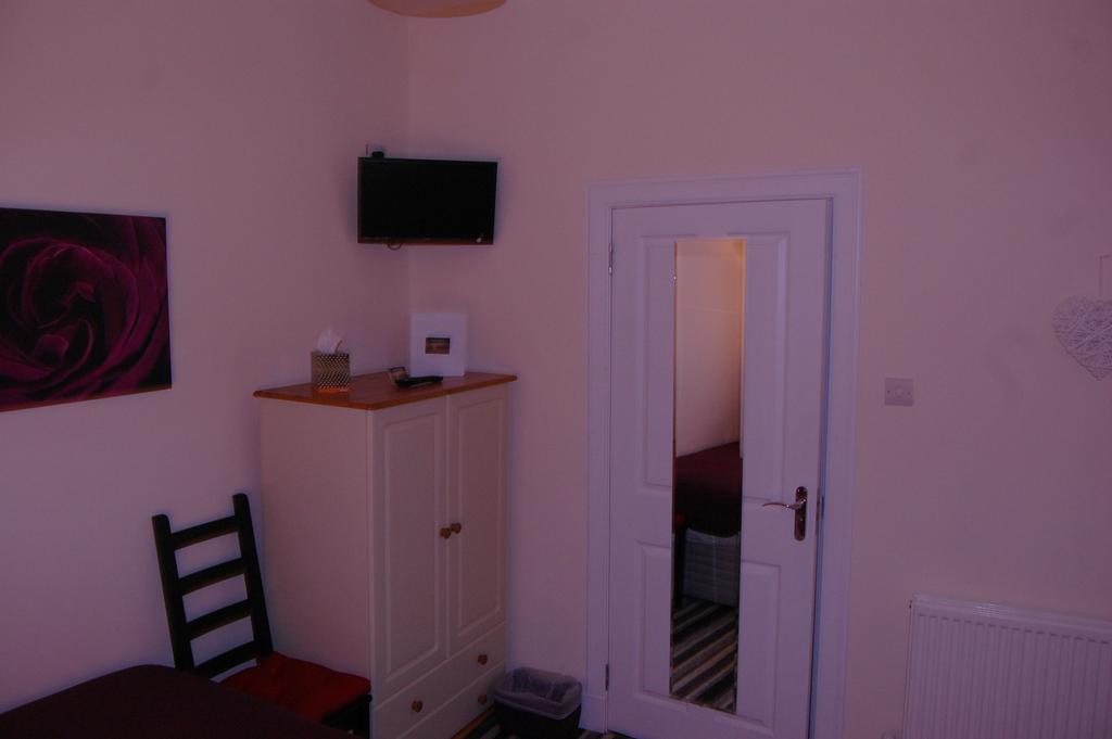 Bed and Breakfast Dawn Break à Largs Chambre photo